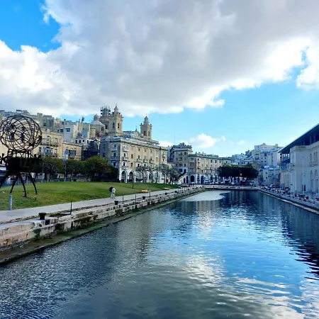 מלון Casa Birmula Boutique